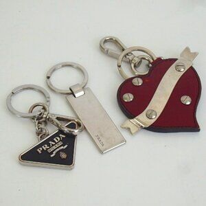Authentic PRADA Heart Logo Three-Piece Set key ring metal [Used]